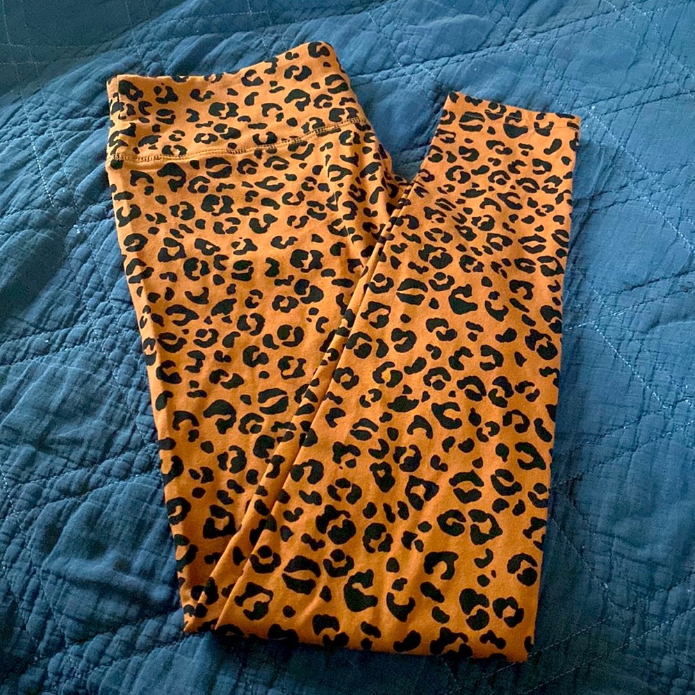 Wild Fable Cheetah Legging